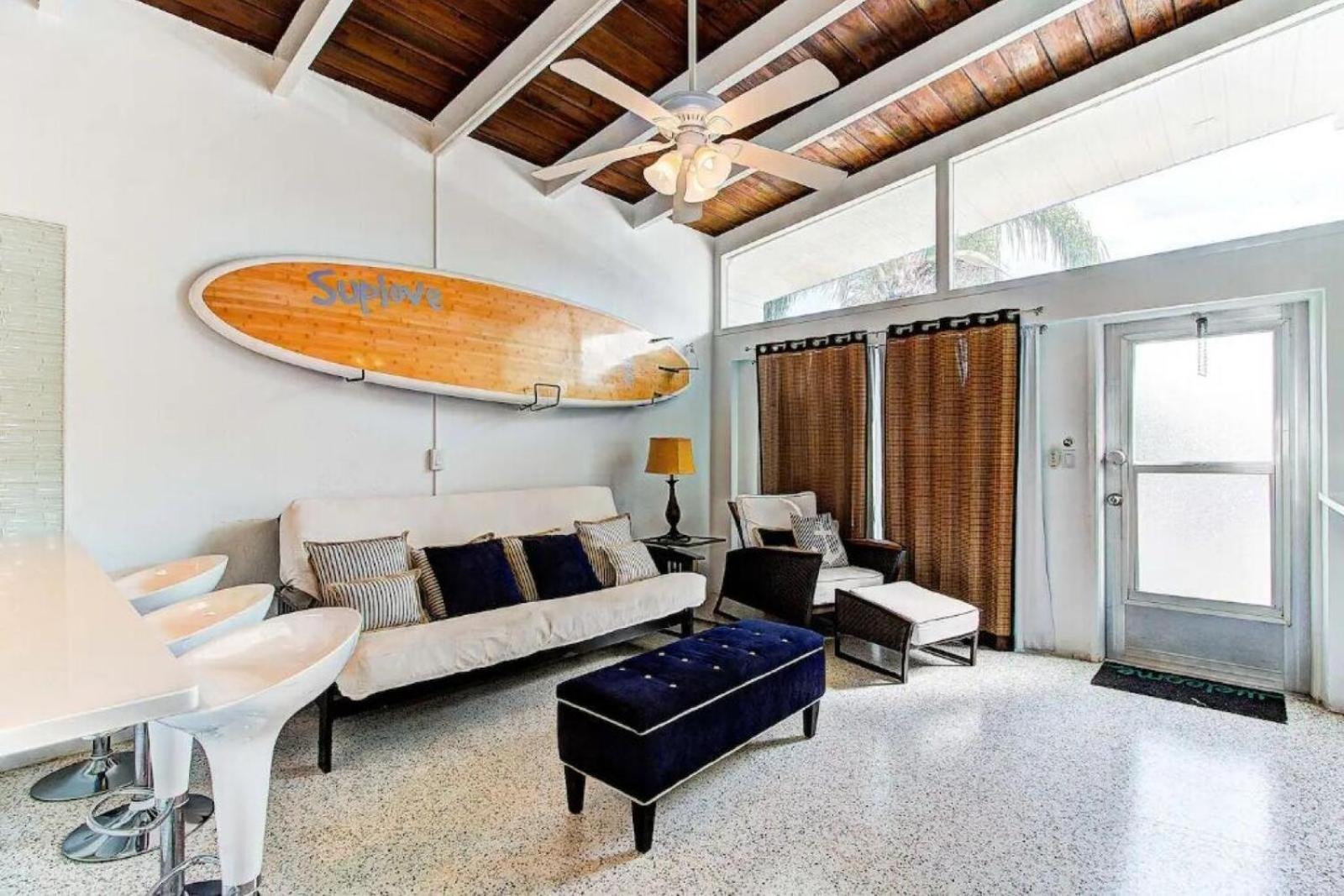 Beachfront Getaway In Siesta Key Exterior photo
