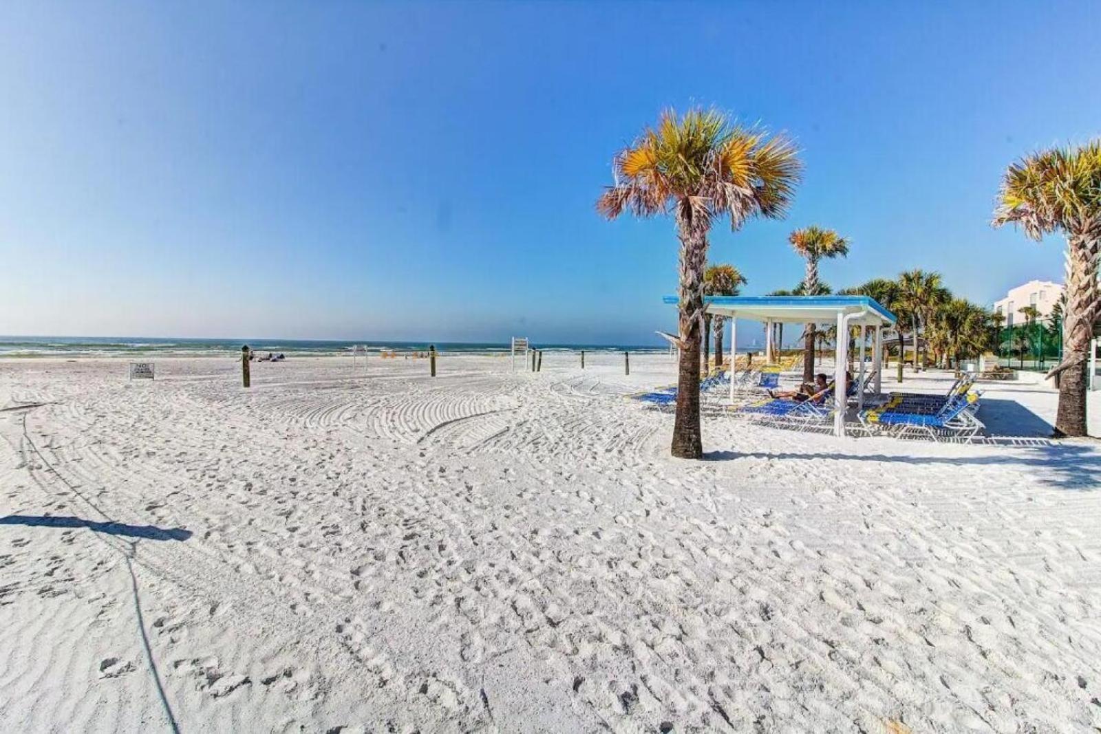 Beachfront Getaway In Siesta Key Exterior photo